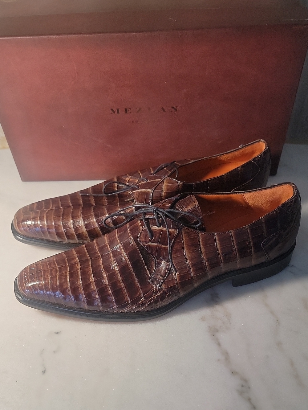 Mezlan Brown Crocodile-Embossed Leather Lace-Up Oxfords
